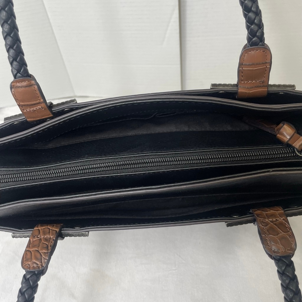 Women's Unbranded Unique Black Shoulder Bag with Brown Accents - Picture 8 of 13